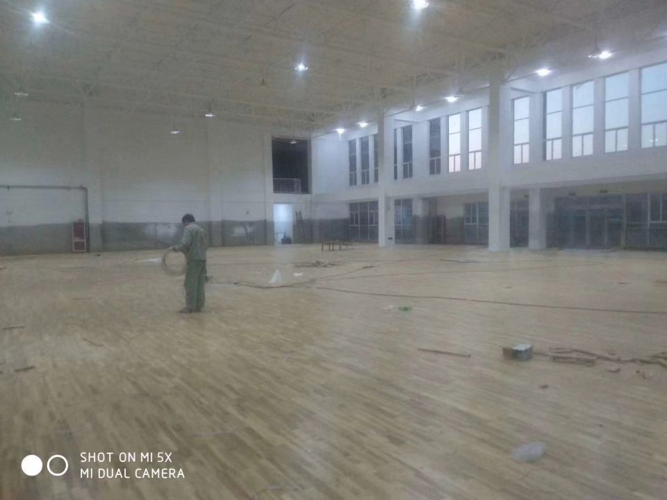 4濟寧體育館.jpg